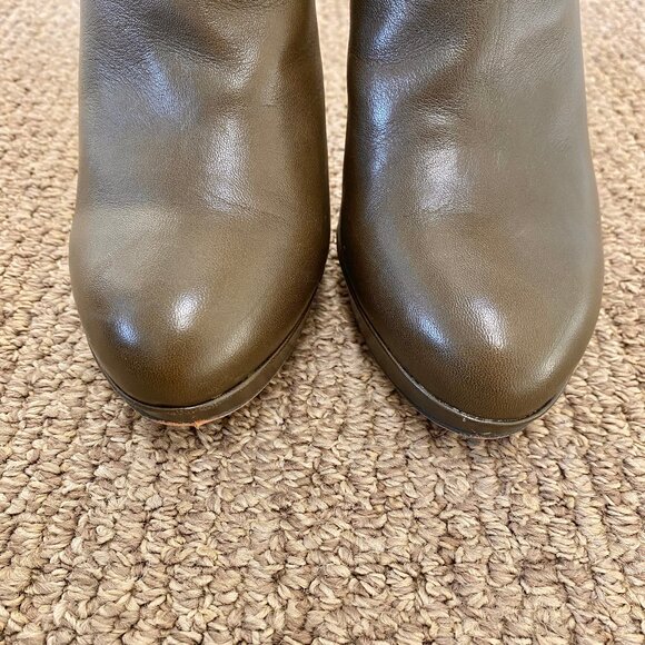 Vince Camuto "Elvin" Leather Platform Booties in Olive Drab Nappa, 6.5M - Picture 10 of 15